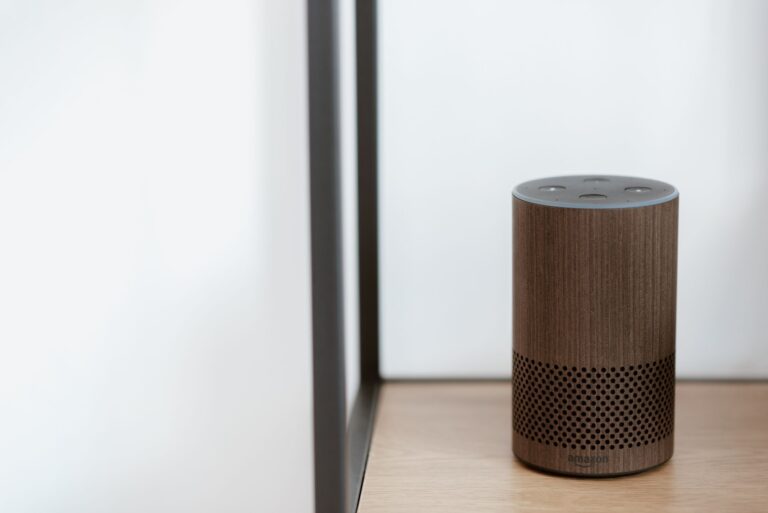 Best Smart Home Ecosystems for 2025: Alexa, Google Home, or HomeKit?