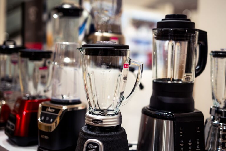 Best Smart Kitchen Appliances 2025 - KitchenTechInsider