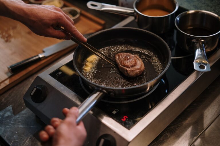 A modern smart home setup illustrating practical introduction sous vide technology newcomers.