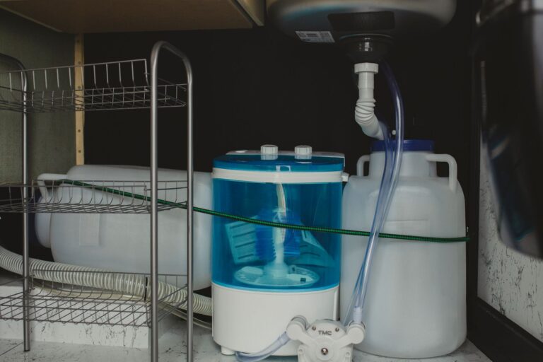 A modern smart home setup illustrating sous vide machine water leaks diagnose root causes and seal solutions.
